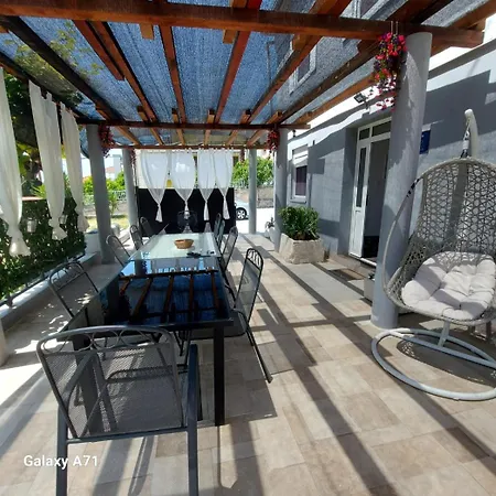 Viola Apartman Trogir